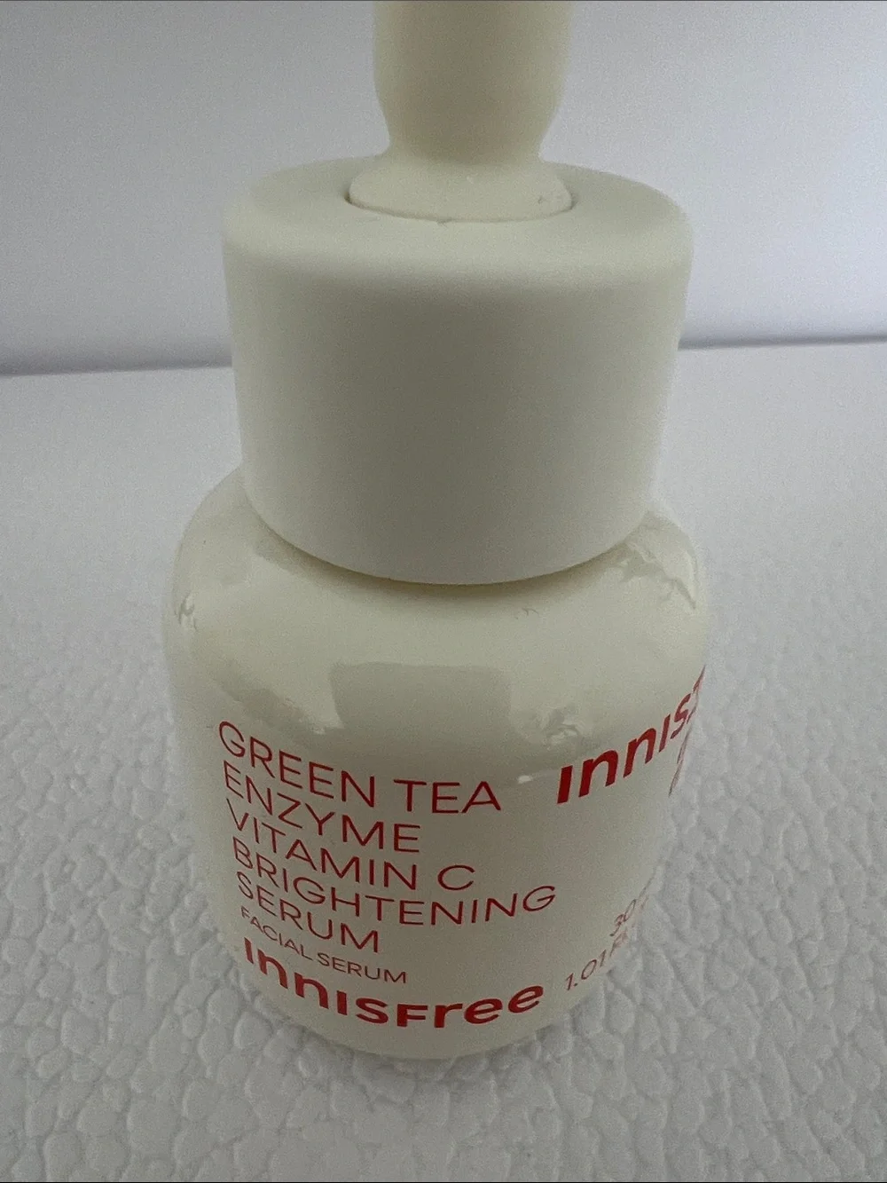 InnisFree Green Tea Enzyme Vitamin C Brightening Serum